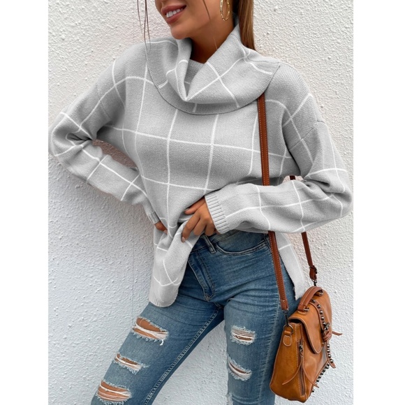 Grey Grid Printed Long Sweater Plaid Pattern Split Sides Pullover Turtleneck - Picture 6 of 16